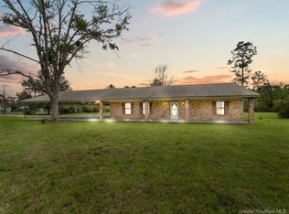 255 High Hope Rd, Sulphur, LA 70663