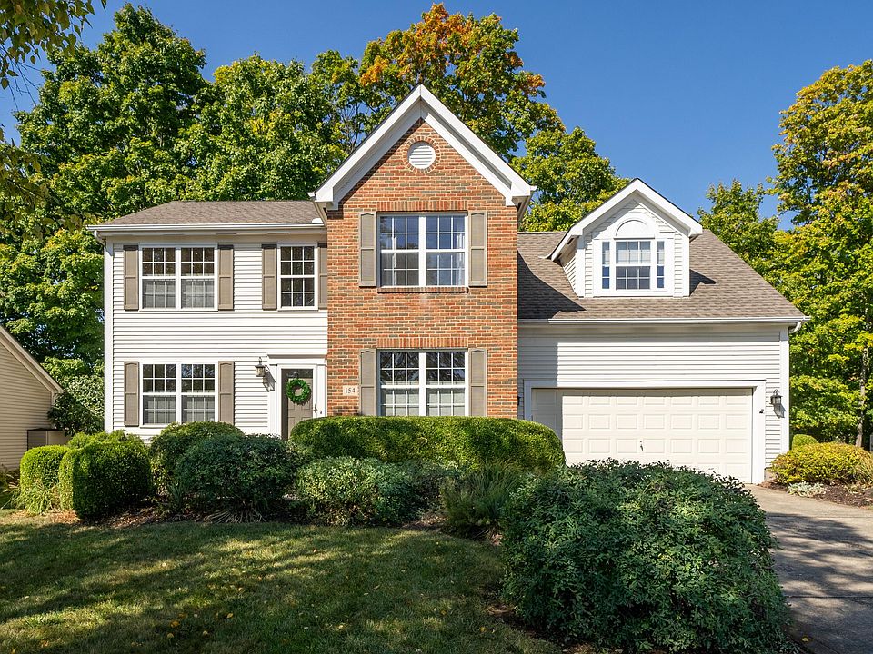 1st image of 154 Royal Farm E