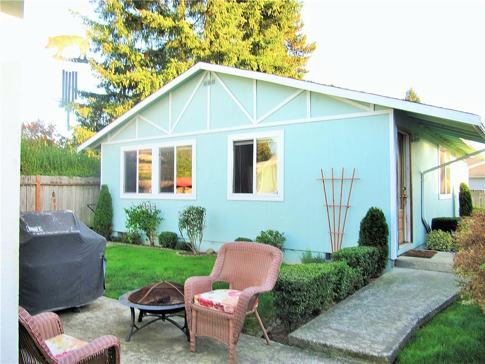 1st image of 9020 13th St NE