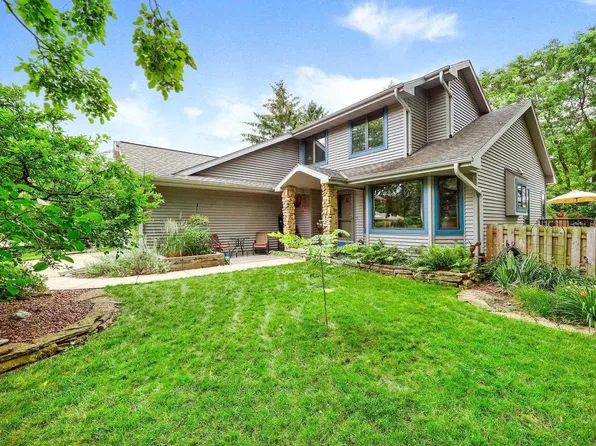 21 Torrey Pines Court, Madison, WI 53717