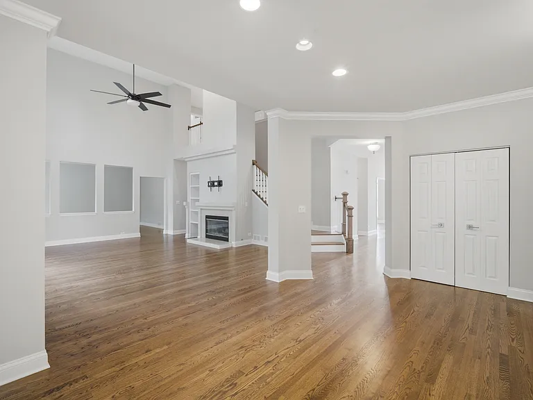 5280 Burnham St — Photo 13