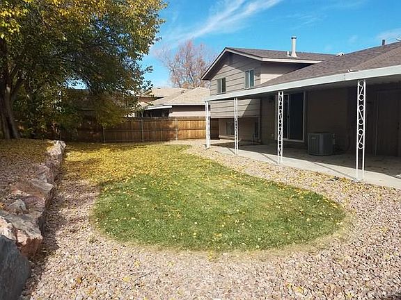 3rd image of 5 Glenroyal Dr