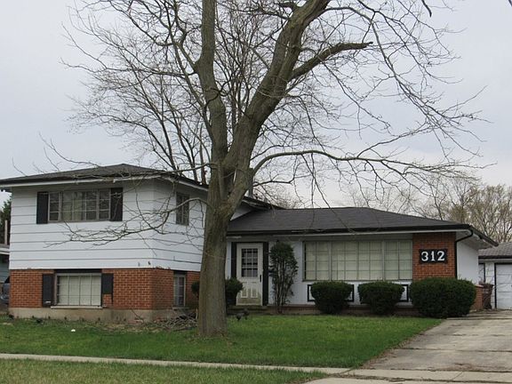 2nd image of 312 N Orchard Dr