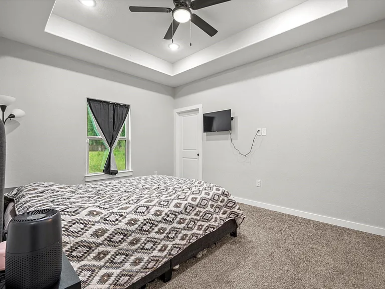 16322 Crockett Martin Estates Dr — Photo 10