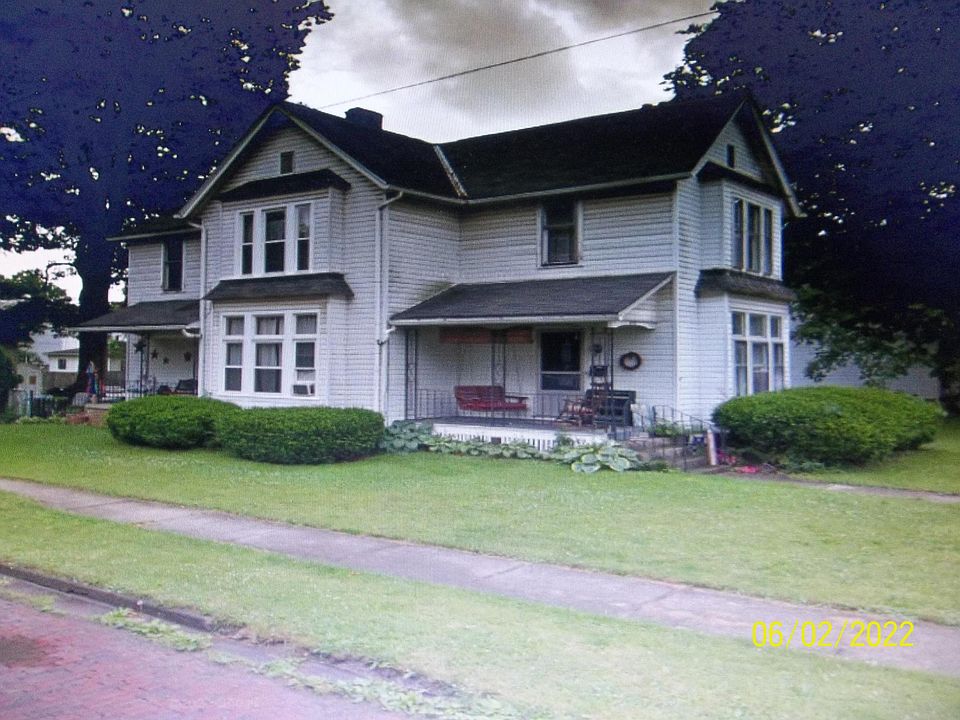 1st image of 408.5 E High St