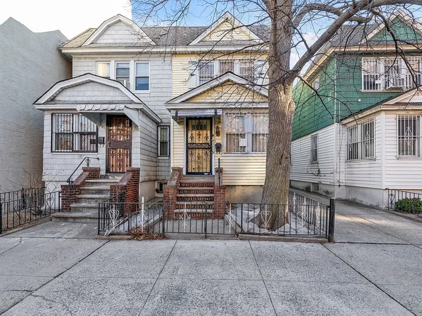 43-07 60th St, Flushing, NY 11377
