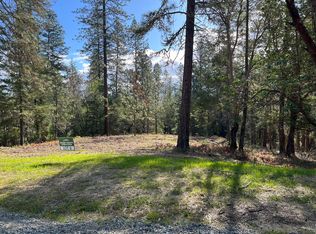 6 Sylvan Dr, Grants Pass, OR 97527