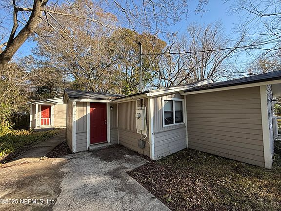 4th image of 3339 DEASON Avenue