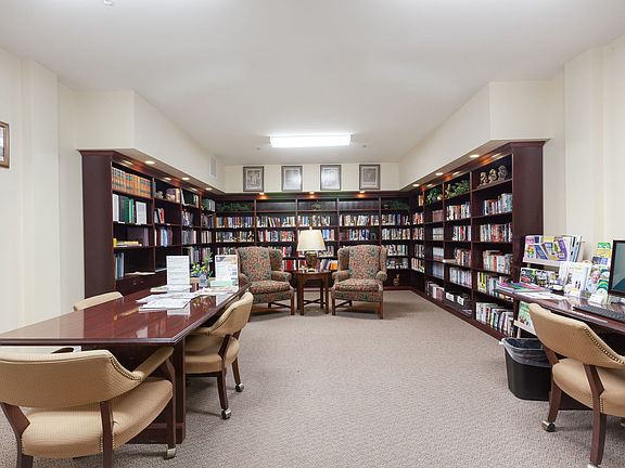 5th image of 801 N McLean Blvd APT 222