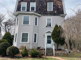 69-71 Peck St #2, North Attleboro, MA 02760