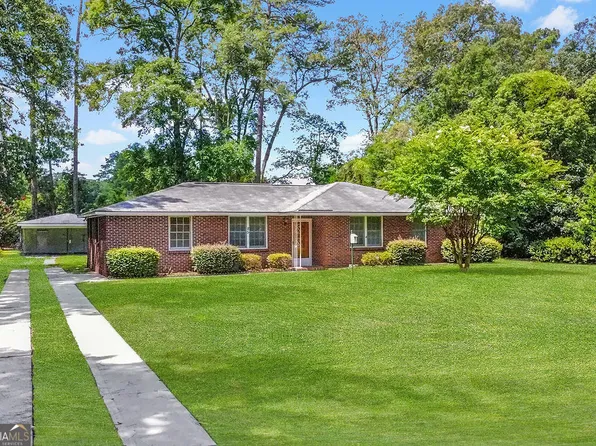 85 Lee Ave, Garden City, GA 31408