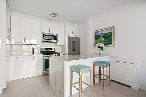 Sold by Compass | media 3