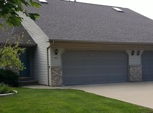 1427 Washington St #1427, Little Chute, WI 54140
