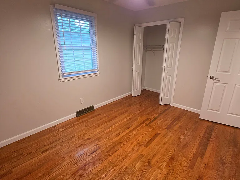 1007 S Water St — Photo 8
