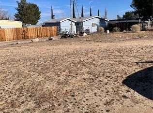 13991 Riviera Dr, Victorville, CA 92395