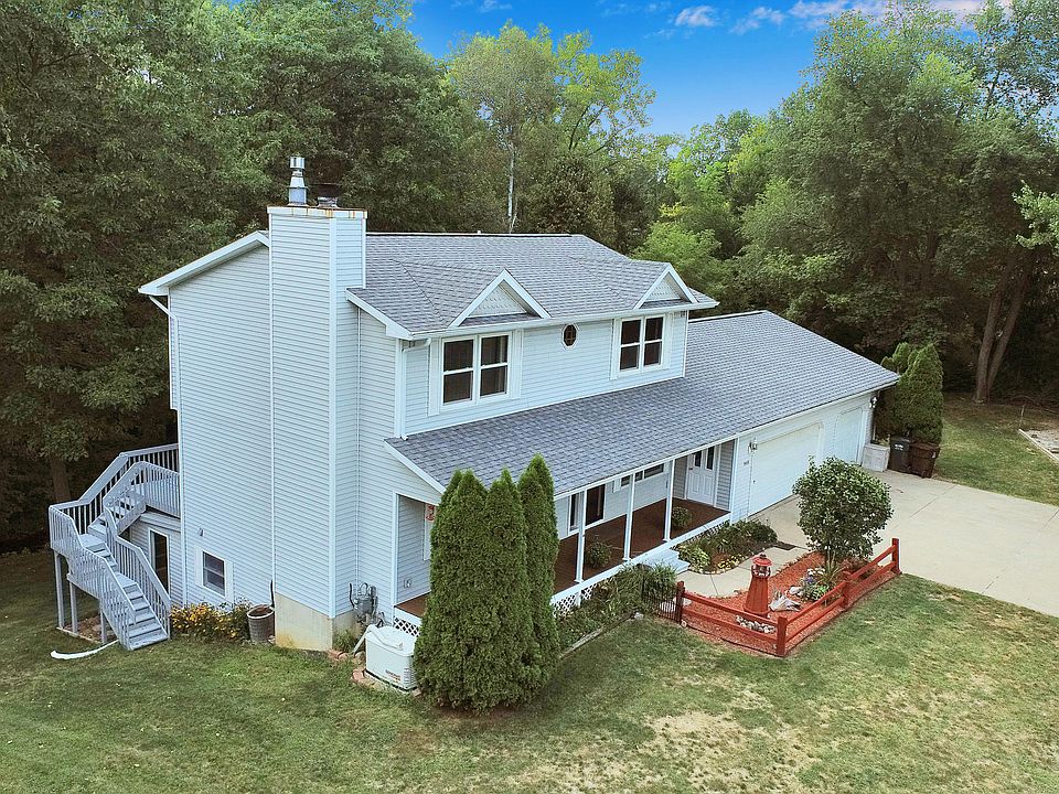 1st image of 9449 Buckingham Cir