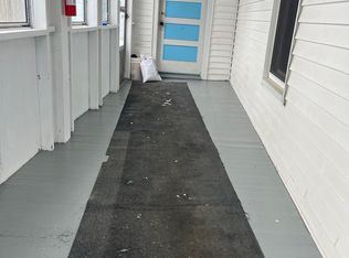 116 Seventh St APT 1, Auburn, ME 04210