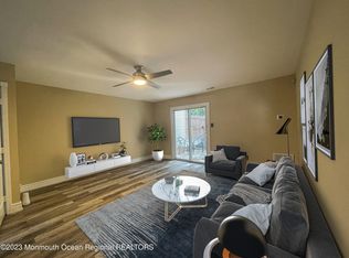 464 La Cascata, Gloucester City, NJ 08030