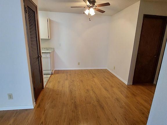 2nd image of 465 Fairview Ave SE #10734569