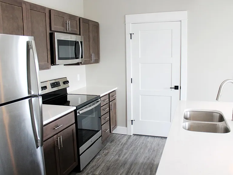 Prairie Heights Apartments — Photo 63