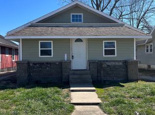 338 W Jackson St, Oakland City, IN 47660