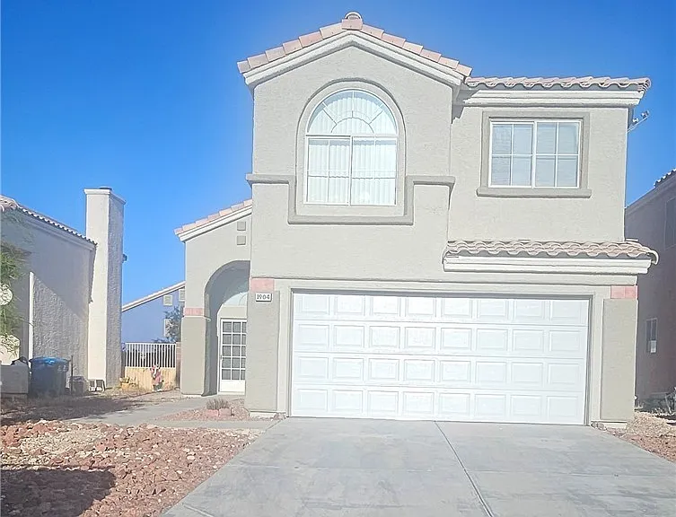 1904 Cedar Bluffs Way — Photo 2