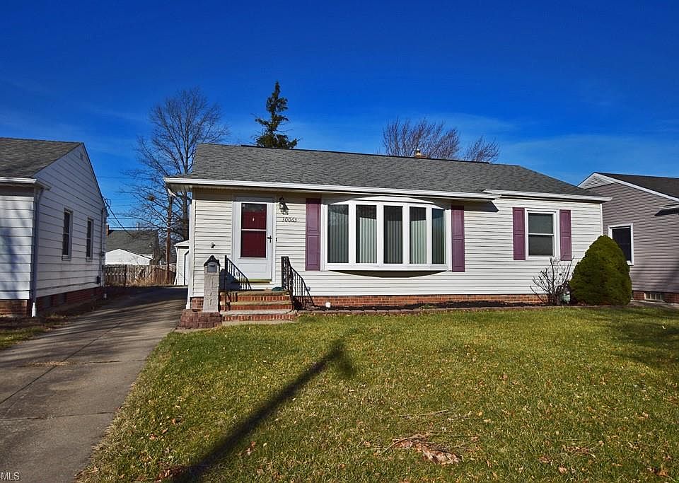 1st image of 30063 Truman Ave