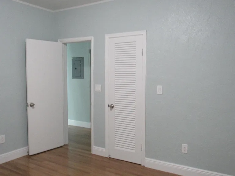 4283 Cocoanut Rd — Photo 9