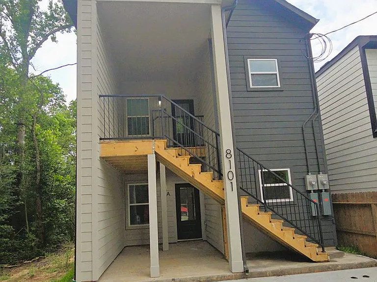 8101 Venus St — Photo 22