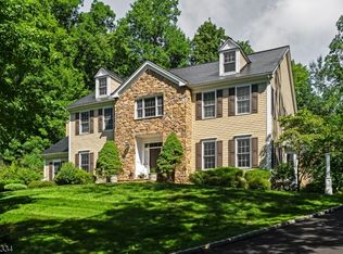 3 Connet Ln, Mendham Twp., NJ 07945