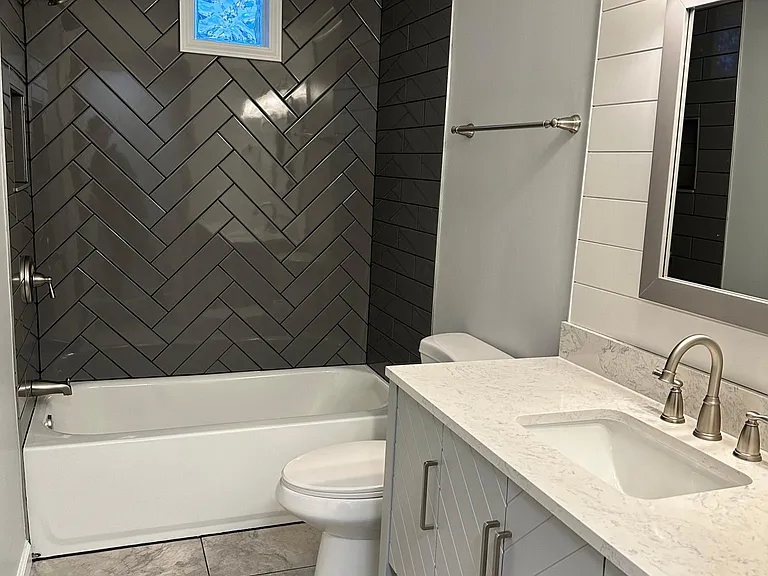 718 Miller Rd — Photo 3