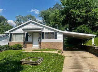 10052 McCartney Ln, Saint Louis, MO