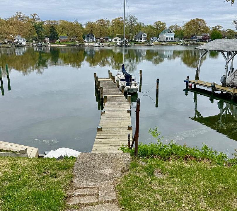 1st image of 1930 Cedar Rd