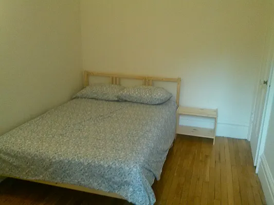 Rented by Ellen Elliot, LREB | media 18