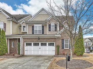 10806 Dancing Wind Rd, Charlotte, NC 28277