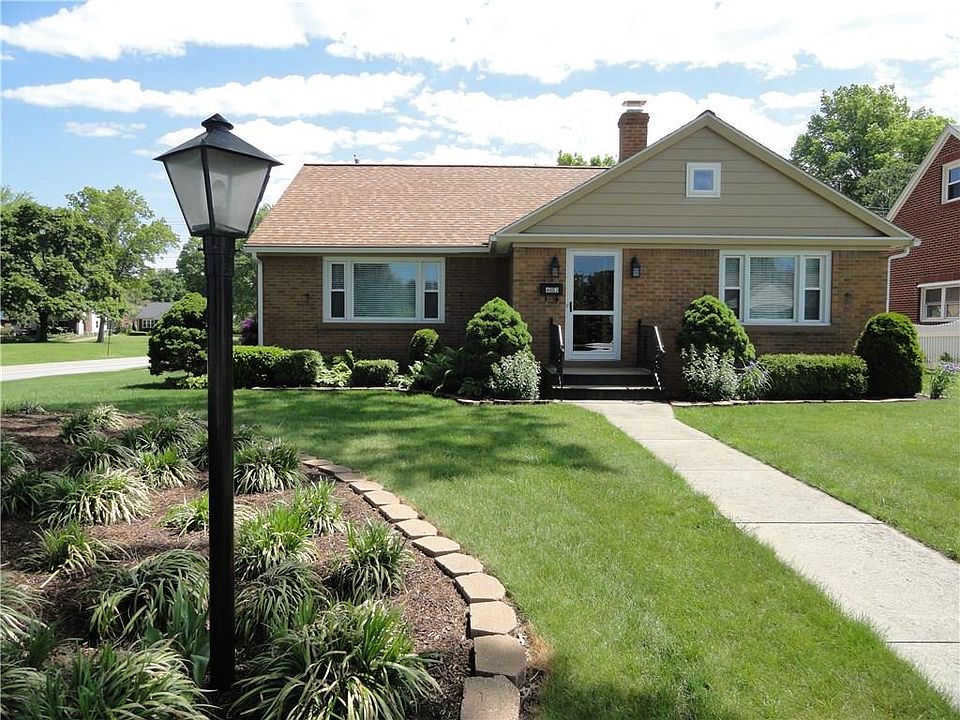 1st image of 603 California Dr