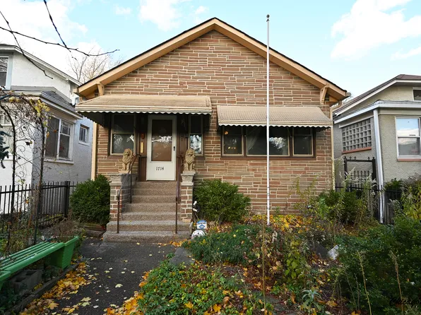 1714 W Arthur Ave, Chicago, IL 60626