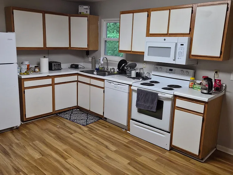 318 Pheasant Run Ct — Photo 10