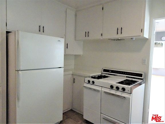 5th image of 349 N Oakhurst Dr #351