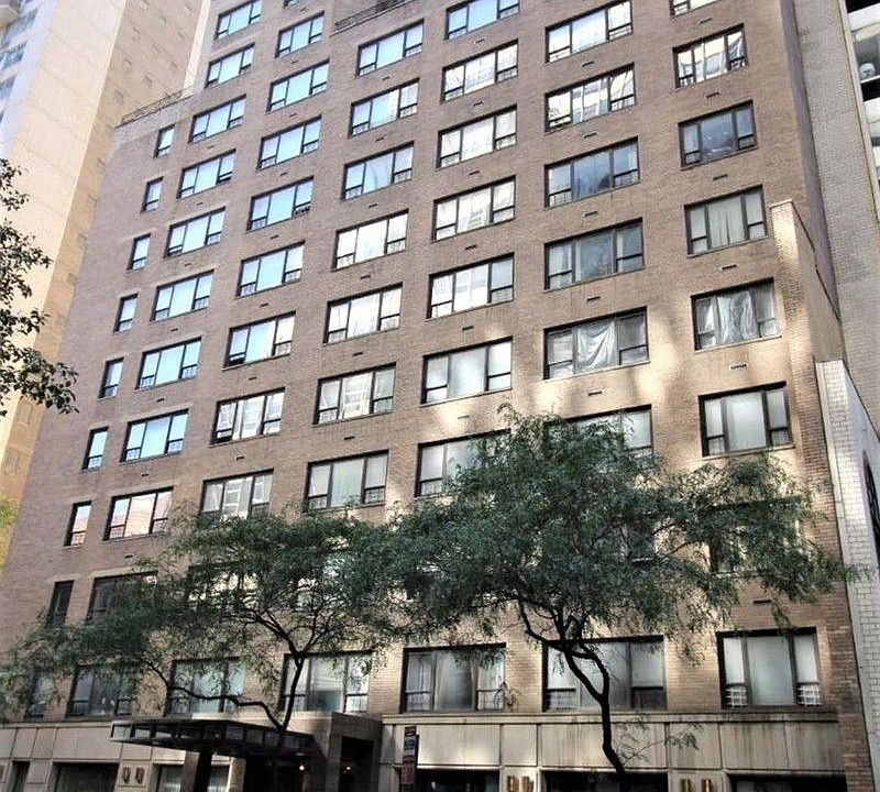 1st image of 210 E 47th St #11T