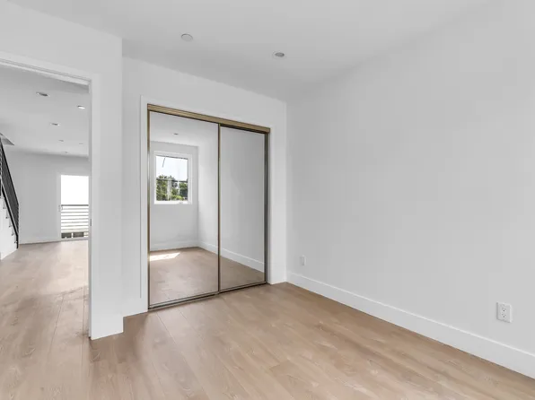 4455 1/2 Colfax Ave, Studio City, CA 91602