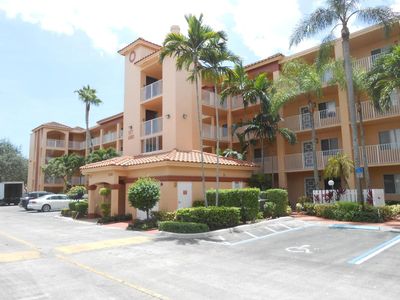 6080 Huntwick Ter APT 108, Delray Beach, FL, 33484