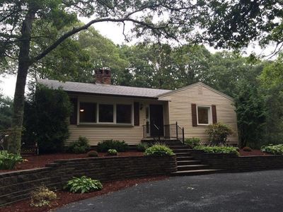 90 Thankful Ln, Cotuit, MA, 02635