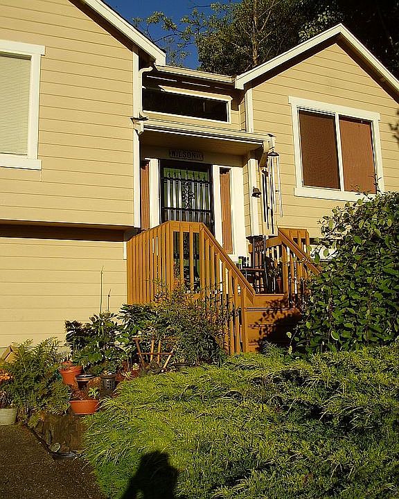 1st image of 501 Hemlock Ave