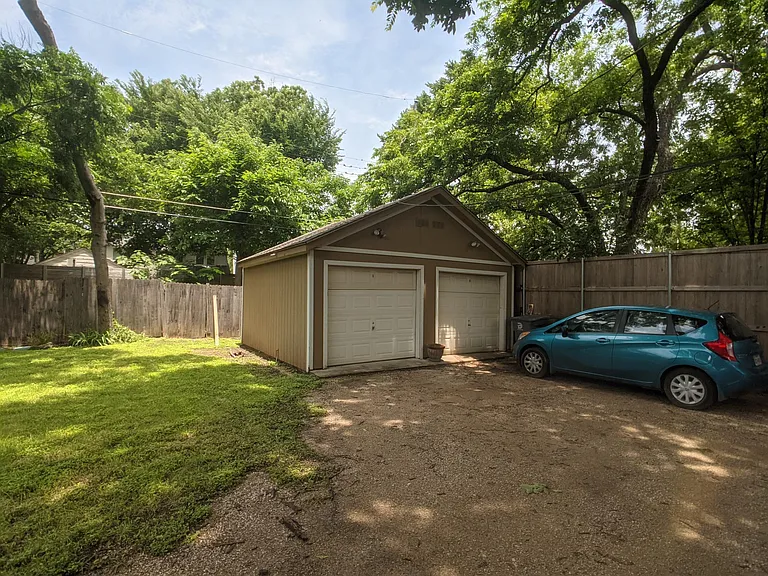 6333 Goliad Ave — Photo 9