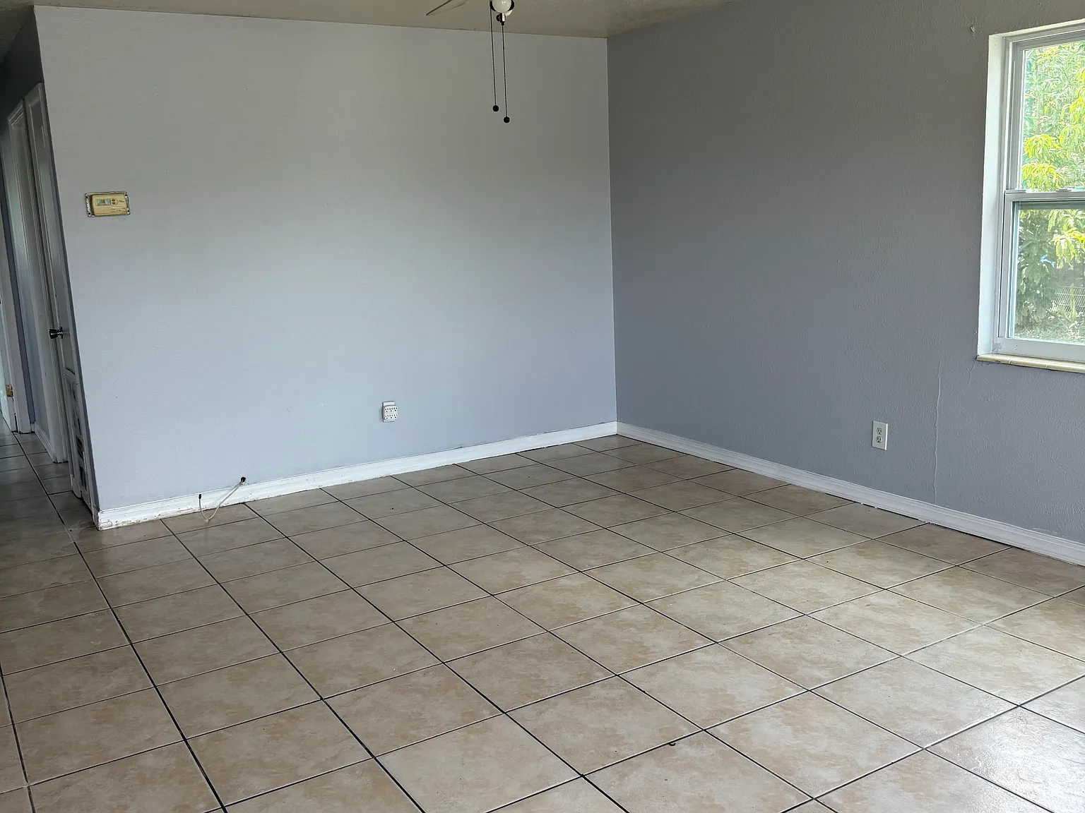 2 bed, 920 sqft, $1,200 — Photo 4
