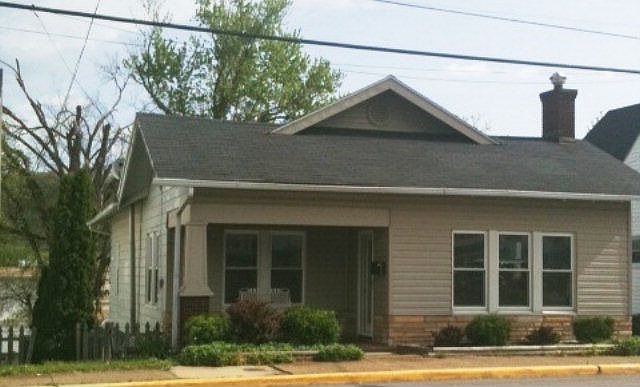 1st image of 1203 Forest Ave