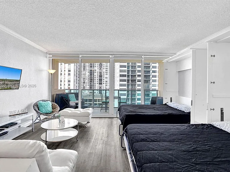 2501 S Ocean Dr #1-804 — Photo 2