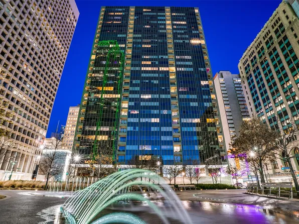 1200 Main St APT 1703, Dallas, TX 75202