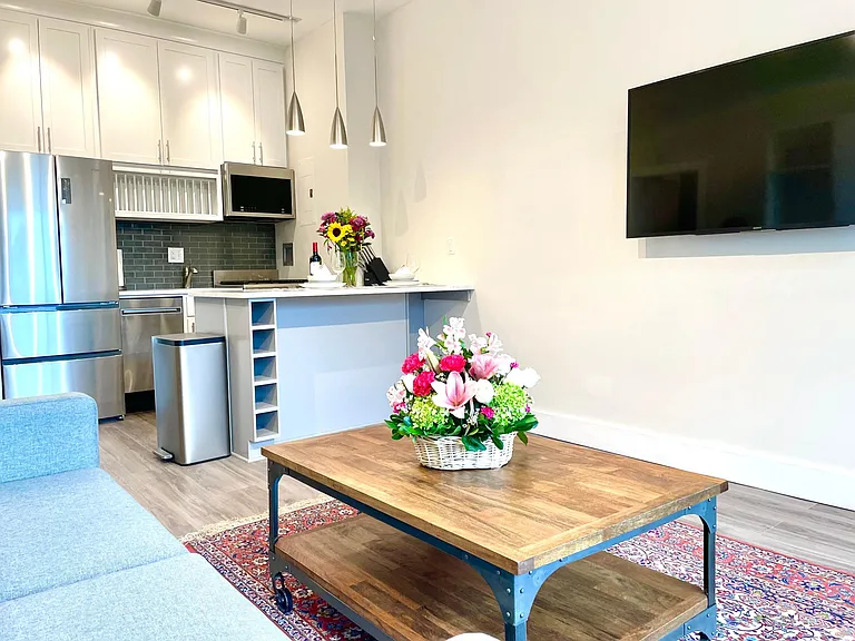 1011 Arlington Blvd #1108 — Photo 3